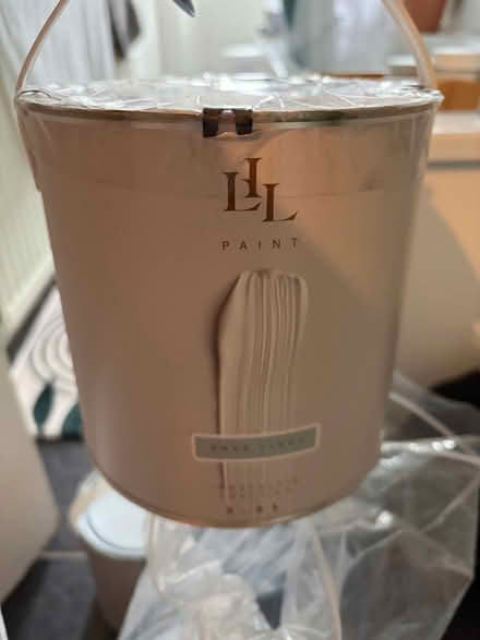 Photo of free Paint in various colours (Shawlands G41) #2