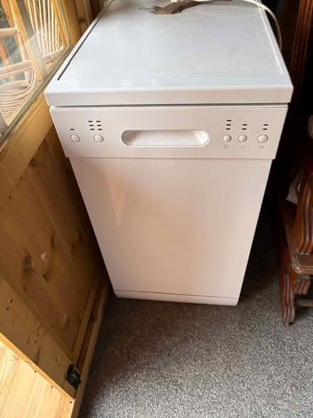 Photo of free Slimline dishwasher (Selby YO8) #1