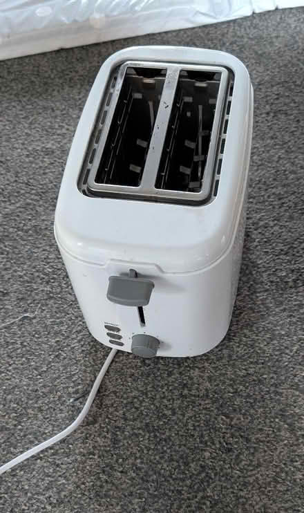 Photo of free Two slice toaster outside my house on Lewes Road Newhaven (Newhaven BN9) #1