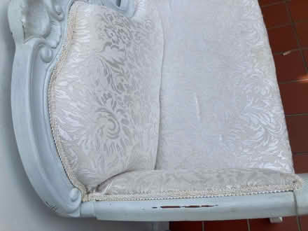 Photo of free small little bench settee (Iffley Road OX4) #3