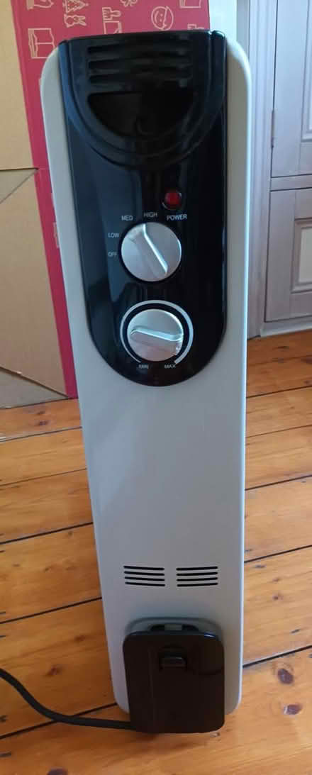 Photo of free Oil filled radiator (Cambridge CB4) #3