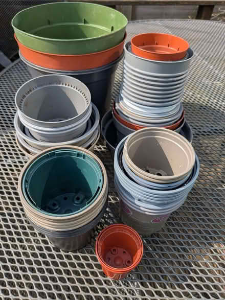 Photo of free Plant Pots (Beulah Hill SE19) #1