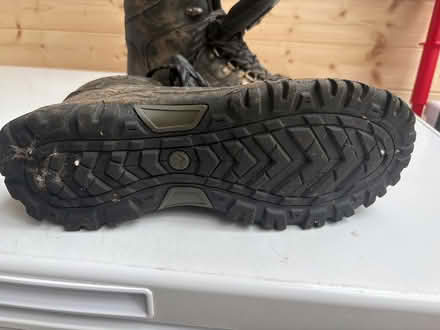 Photo of free Size UK 10 work boots (GL5) #3