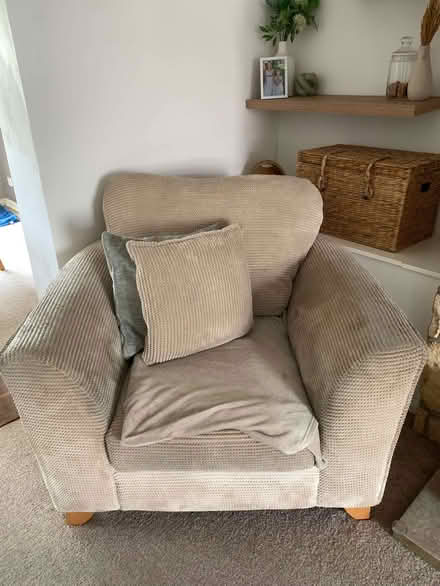 Photo of free 3 Piece Sofa Set (Milton PO4) #3
