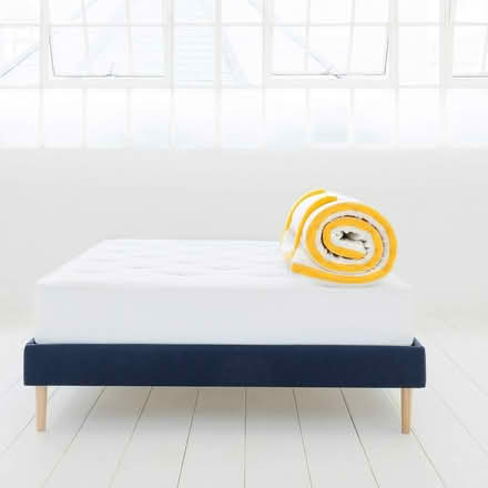 Photo of free eve sleep king size mattress topper (St John's TN13) #4