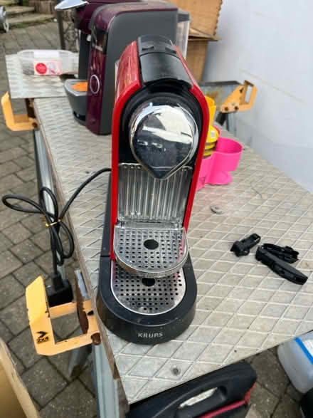 Photo of free Krupps coffee machine (SL6 pinkneys green) #3