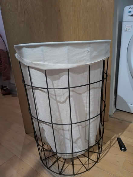 Photo of free Make.com laundry bin (North Road, N7) #1