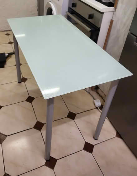Photo of free Desk (Cabra) #2