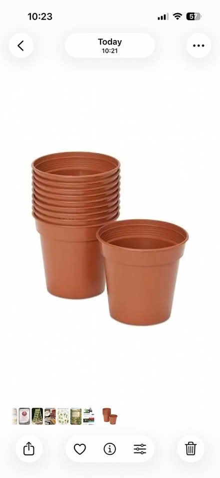 Photo of Plastic plant pots (Mackwoth) #1