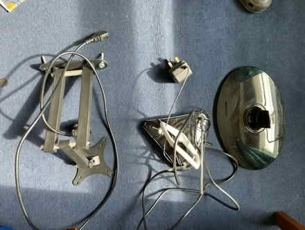 Photo of free Logik 22 inch TV, with wall mount and remote etc (Kidlington OX5) #2