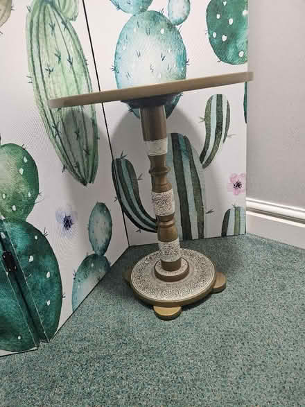 Photo of free Decorative table (New Brighton CH45) #2