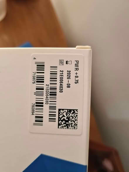 Photo of free Daily contact lenses +1 and +0.75 (SW9 Brixton) #2