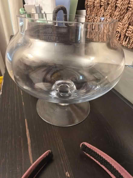 Photo of free Jacket, hair bands, jar, mirror (Canning town E16) #4