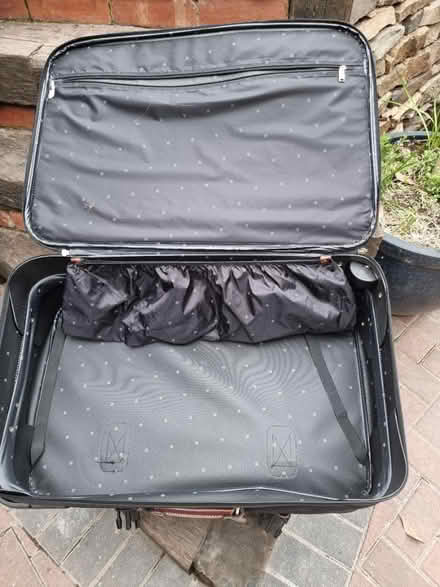 Photo of free Suutcase (DE56 Belper) #3
