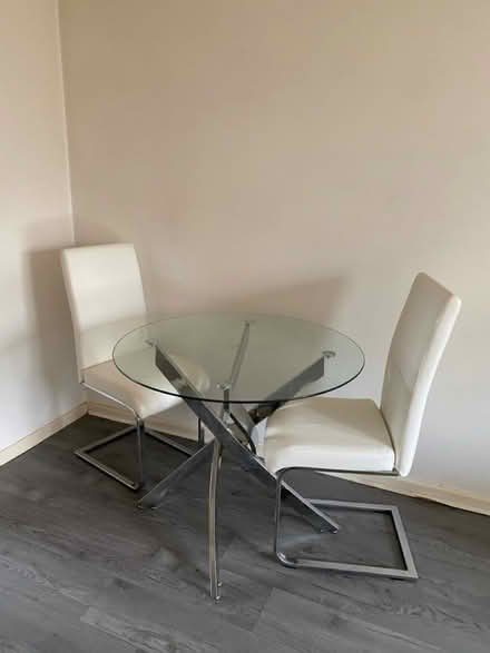 Photo of free Table and 2 chairs (Po211uu) #3
