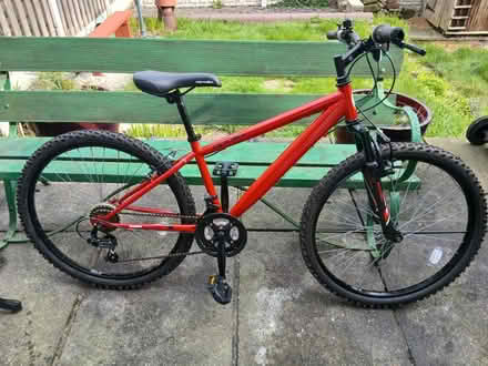 Photo of free Apollo Men's Hybrid Mountain Bike (Hillsborough S6) #1