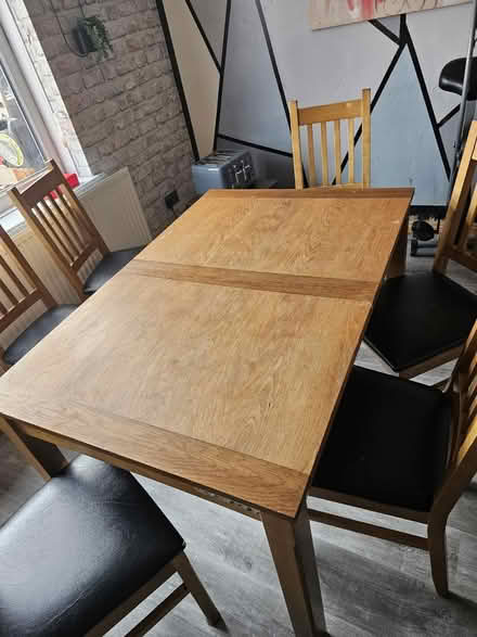 Photo of free Extendable table and 6 chairs (Croxteth L11) #2