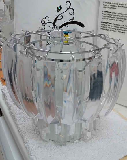 Photo of free 'Chandelier' (SN15) #1