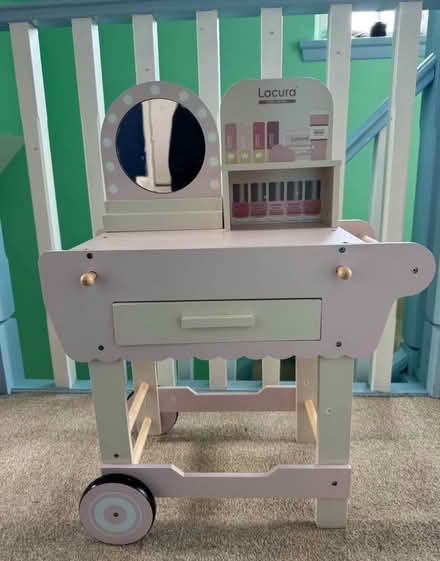 Photo of free Aldi beauty cart (Totteridge, High Wycombe, HP13) #1