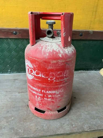 Photo of free Propane Gas Bottle (CT3) #1