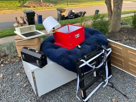 Photo of free stuff (Kings park west) #1