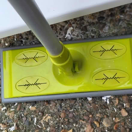 Photo of free 3 x speed mops for wipes (Oxlease AL10) #4
