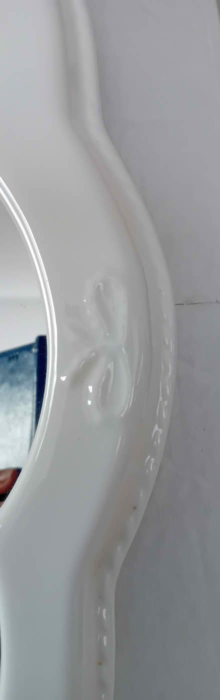 Photo of free White porcelain mirror (SN15) #2