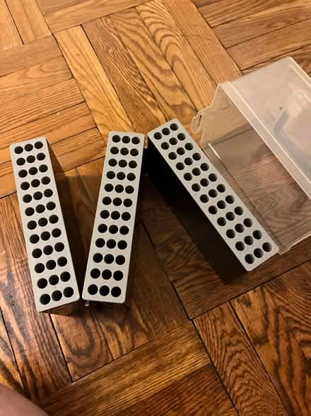 Photo of free Tombow portable marker case (Kensington Brooklyn) #4