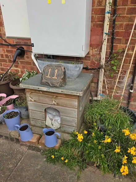 Photo of free Cat or small dog house (Chelmsford CM1) #1