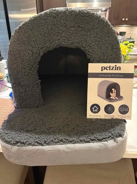 Photo of free Pet House (Tenleytown (DC)) #2