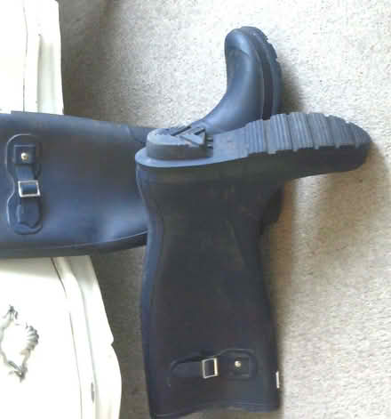 Photo of free WELLINGTONS - Town & Country brand - black (Hoohill FY3) #1