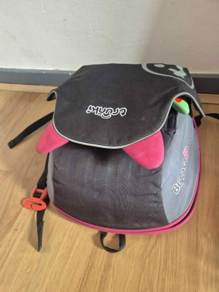 Photo of free Trunki Booster seat & back pack (NW8 0HX) #2