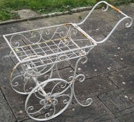 Photo of free Ornamental Garden Barrow (Primsland WR9) #1