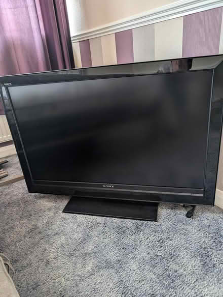 Photo of free Sony 40" TV (Daws Hill HP11) #1