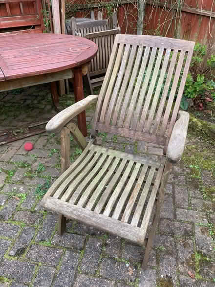 Photo of free Garden table and chairs (Bewdley DY12) #1
