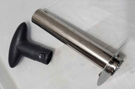 Photo of free Pineapple knife/corer (Broadview/Gerrard) #1