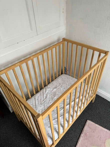 Photo of free Space save cot with mattress (M16) #1