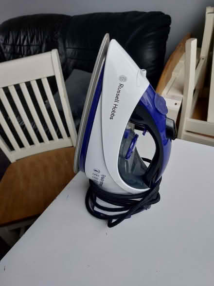 Photo of free Steam iron (Denholme BD13) #1