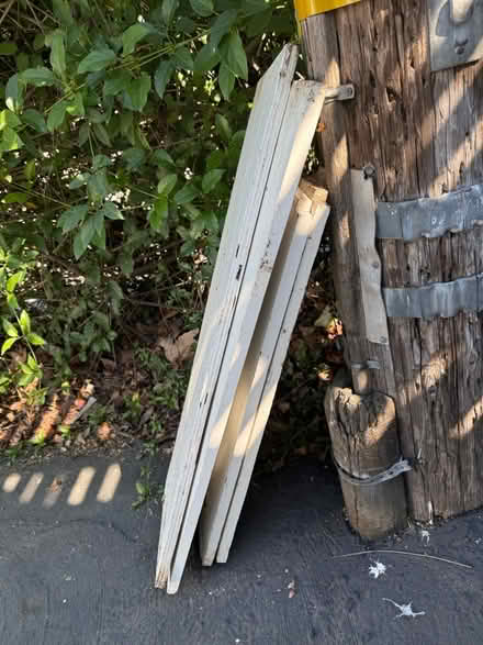 Photo of free Wooden planks (1075 Valencia Avenue) #1