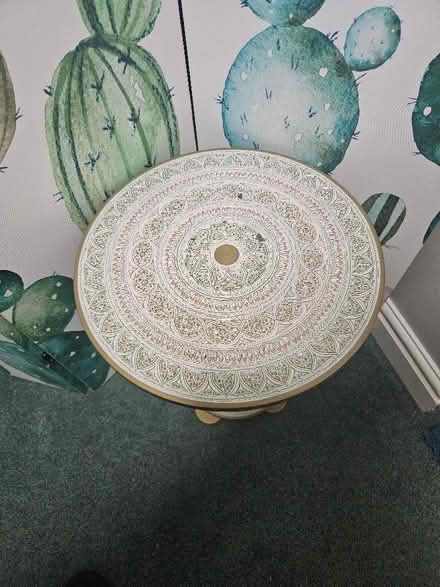 Photo of free Decorative table (New Brighton CH45) #1