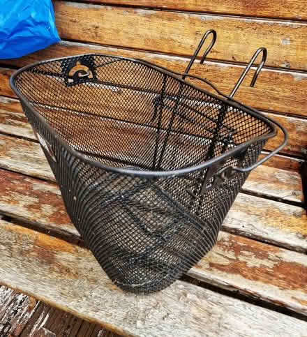 Photo of free Wire Bicycle basket, removable (Oakington CB24) #1