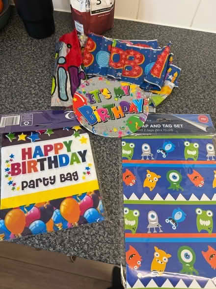 Photo of free Birthday party bags, banner and badge (Weston) #1