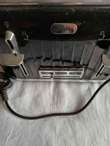 Photo of free Breville 4 slice toaster (Flagg SK17) #1