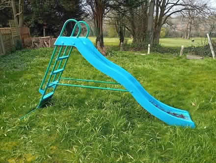 Photo of free Children slide 2 to 5 years old (Uxbridge Ub10) #2