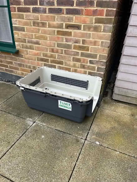 Photo of free Travel Dog Crate (Haggerston E2) #2