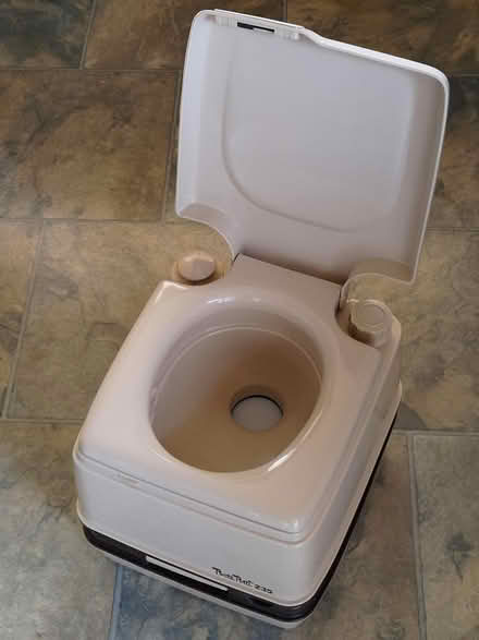 Photo of free Portable flushing toilet (Steventon OX13) #2
