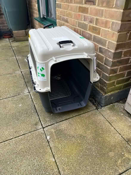 Photo of free Travel Dog Crate (Haggerston E2) #1