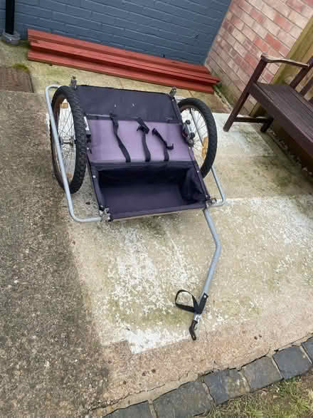 Photo of free Burley frame (Cricket Road OX4) #1