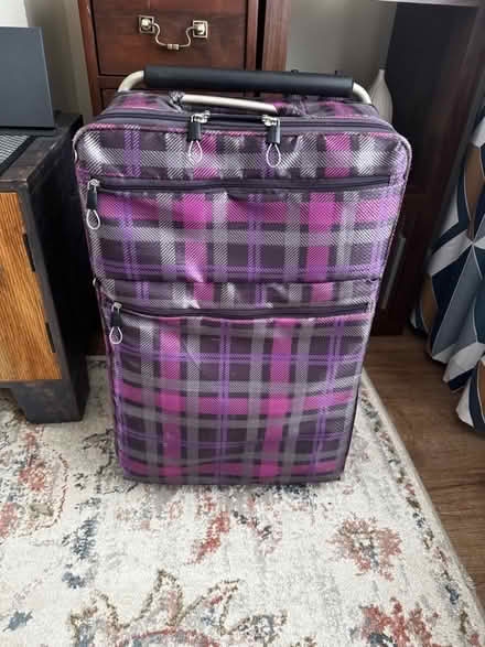 Photo of free Medium suitcase (Sherwood TN2) #1