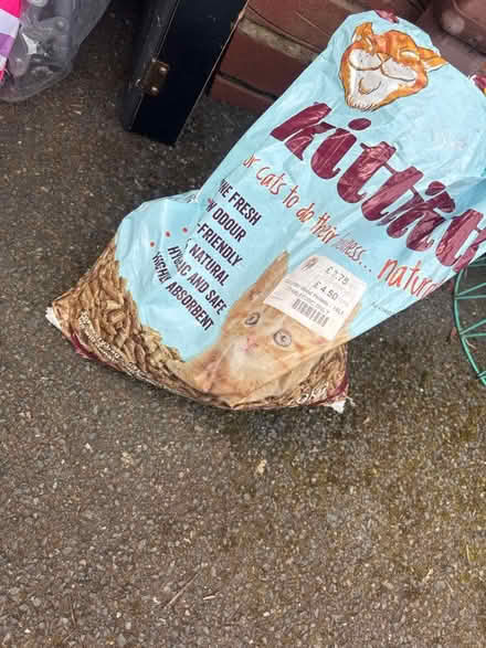Photo of free Half a bag of wood cat litter (Telford) #1